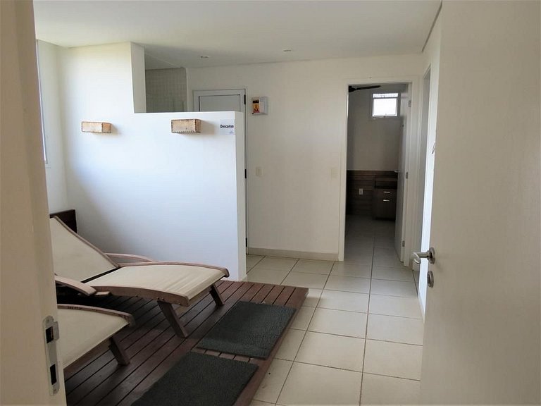 Beautiful apartment, condominium in front of the sea beach L
