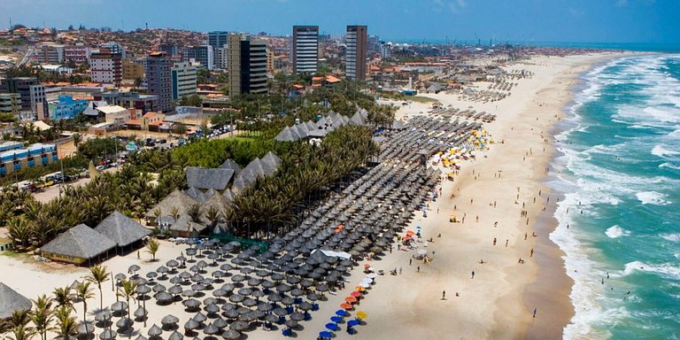 VG FUN belíssimo 2 quartos projetado na beira mar