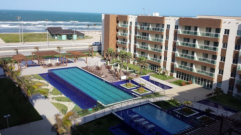 VG FUN belíssimo 2 quartos projetado na beira mar