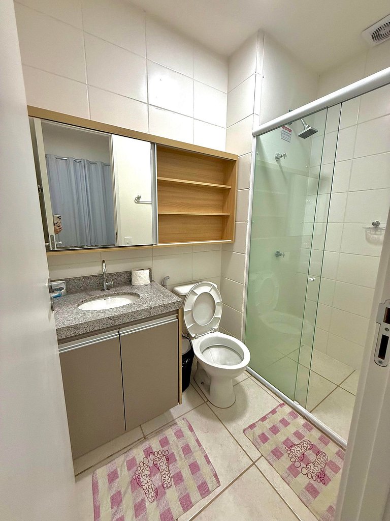 Apartamento Novinho 2 quartos e vista mar