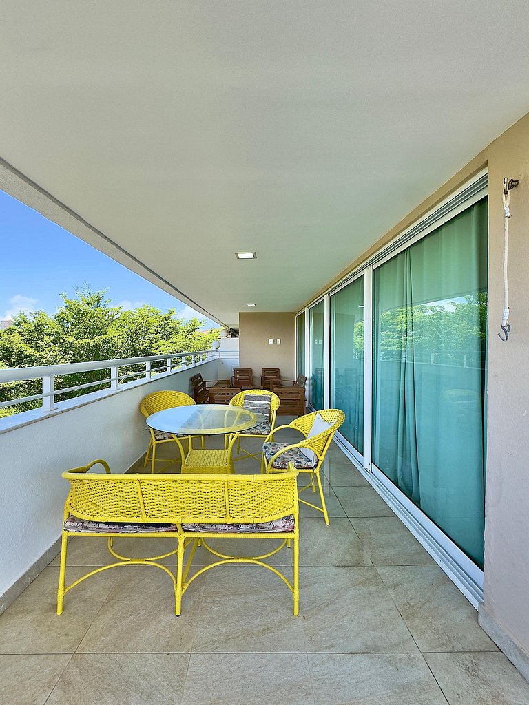 Cobertura no Golf Ville deck privativo com jacuzzi e churras
