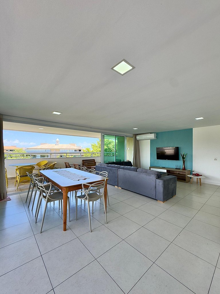 Cobertura no Golf Ville deck privativo com jacuzzi e churras