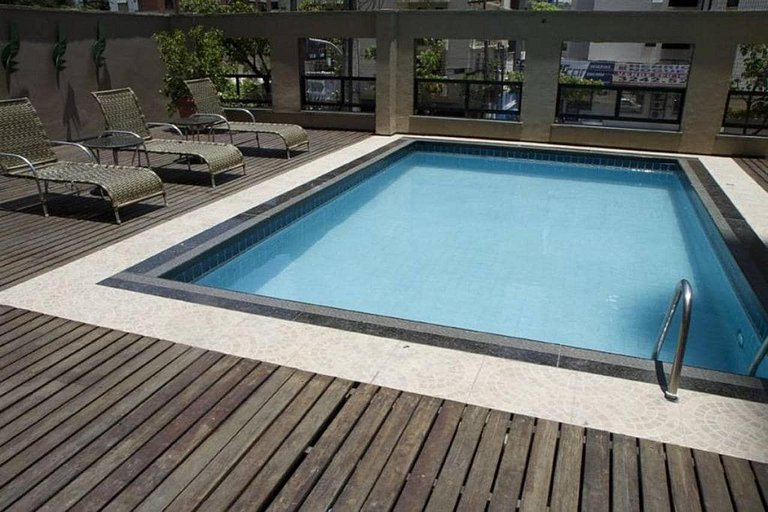 Flat completo a 50m da Beira-Mar c/ café da manhã