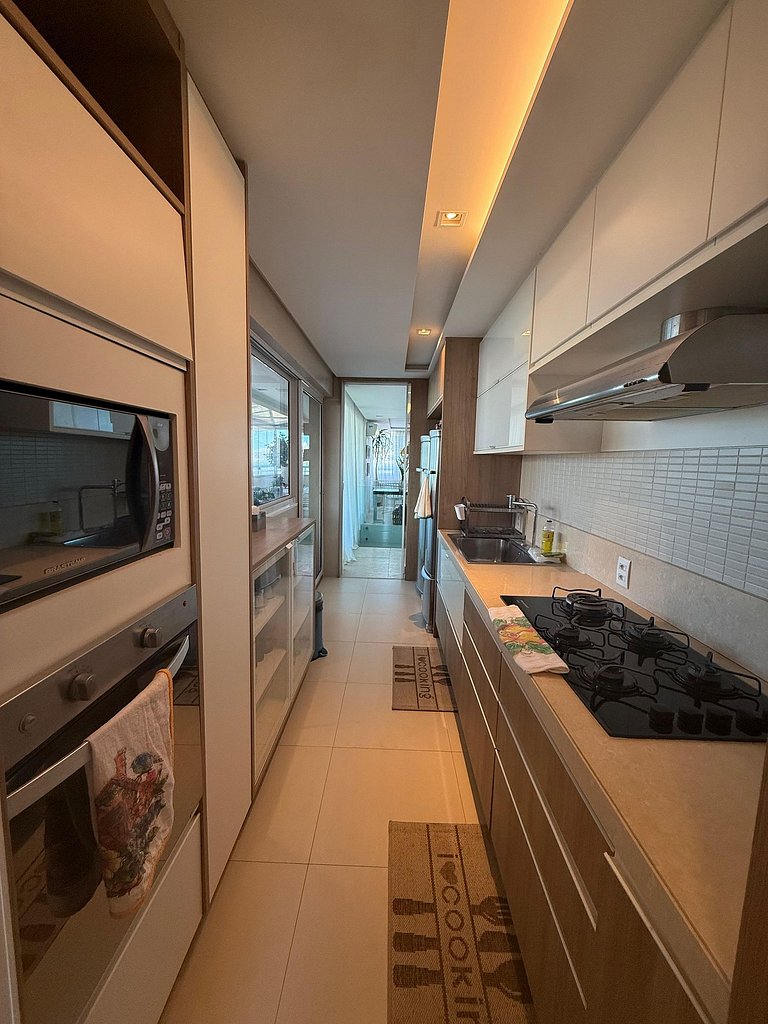 Exclusiva e Única Cobertura Duplex do Golf Ville