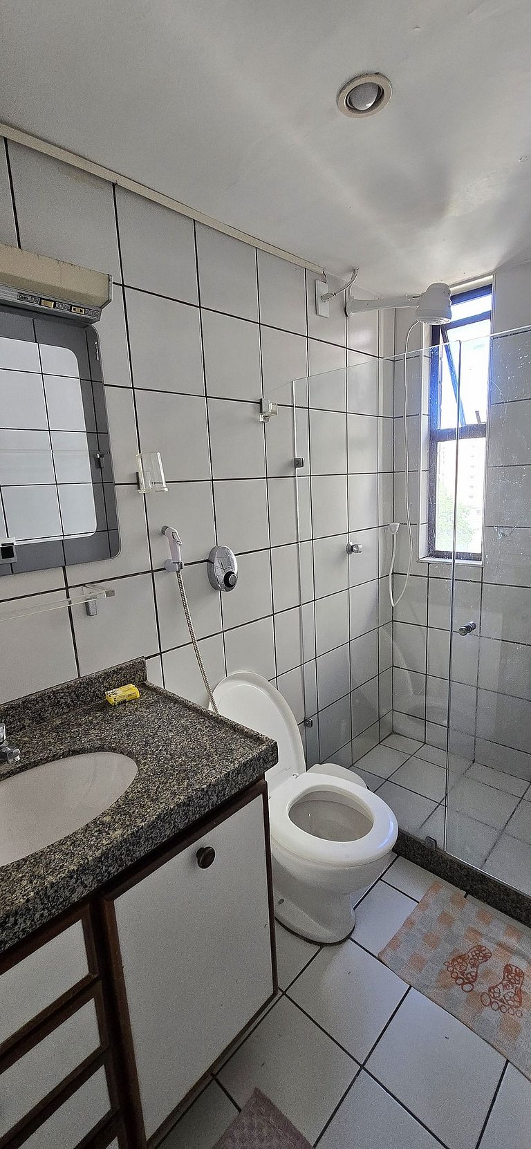 Ape família 200 metros da feirinha beira mar 502