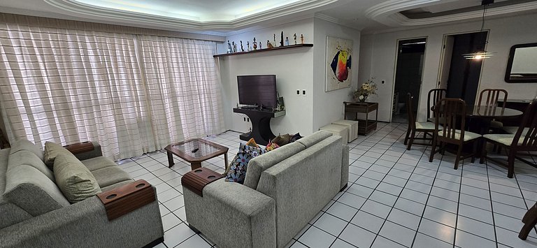 Ape família 200 metros da feirinha beira mar 502