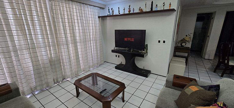 Ape família 200 metros da feirinha beira mar 502