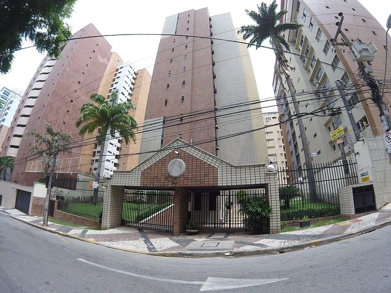 Apto preferido pelas famílias, 200m da beira mar