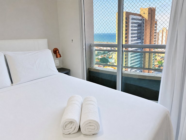 Apê renovado com vista mar em Iracema
