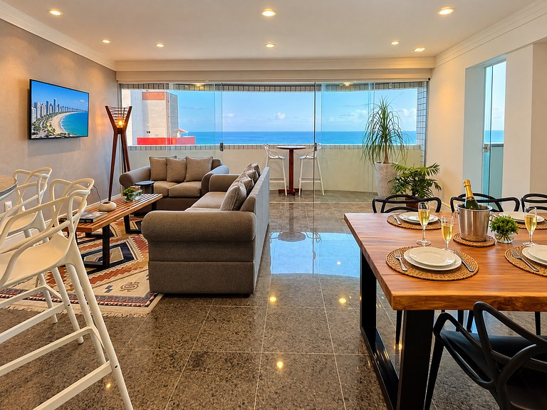 Sea view penthouse, private deck, barbecue