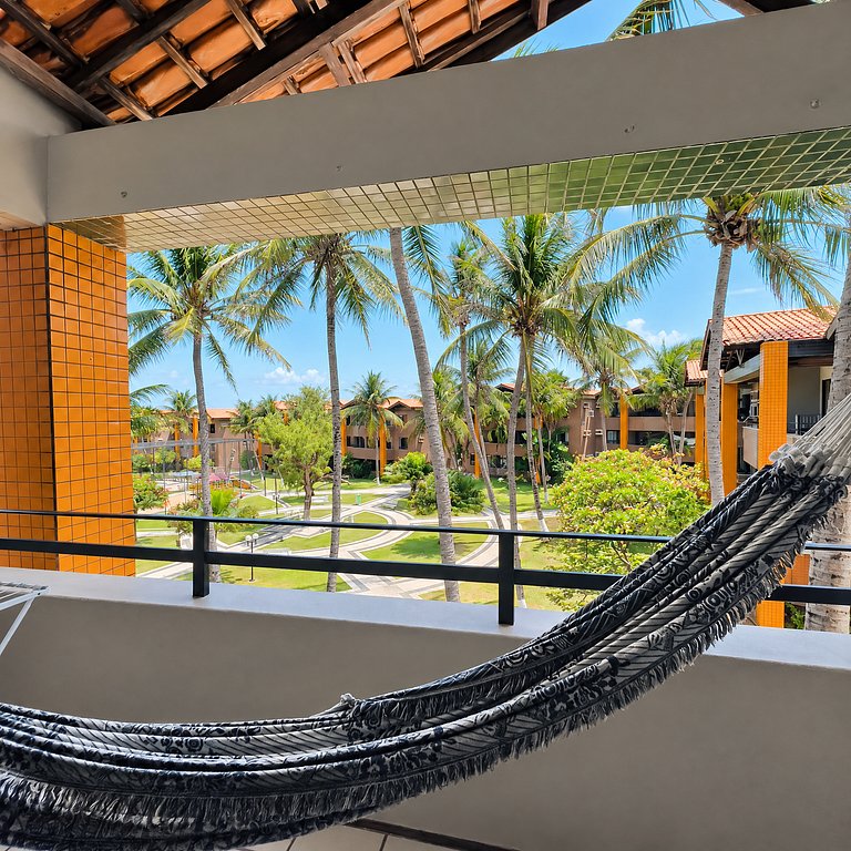 Beautiful apartment, condominium by the sea!