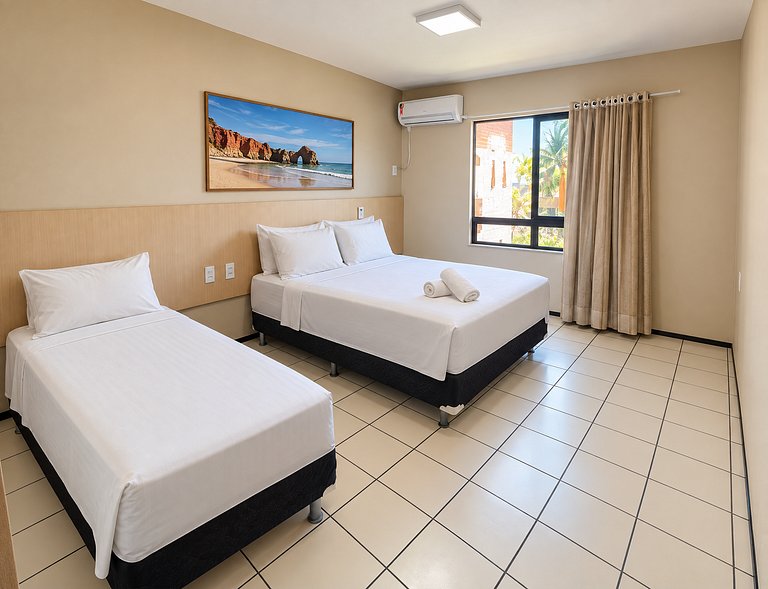 Beautiful apartment, condominium by the sea!