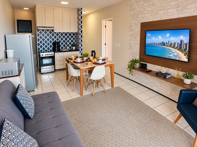 Beautiful apartment, condominium by the sea!