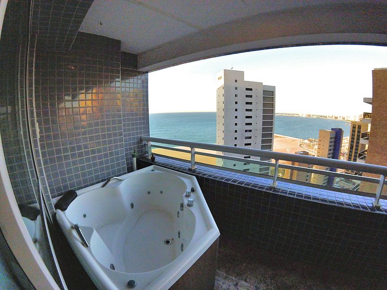 Incredible Duplex with jacuzzi on the balcony and sea view